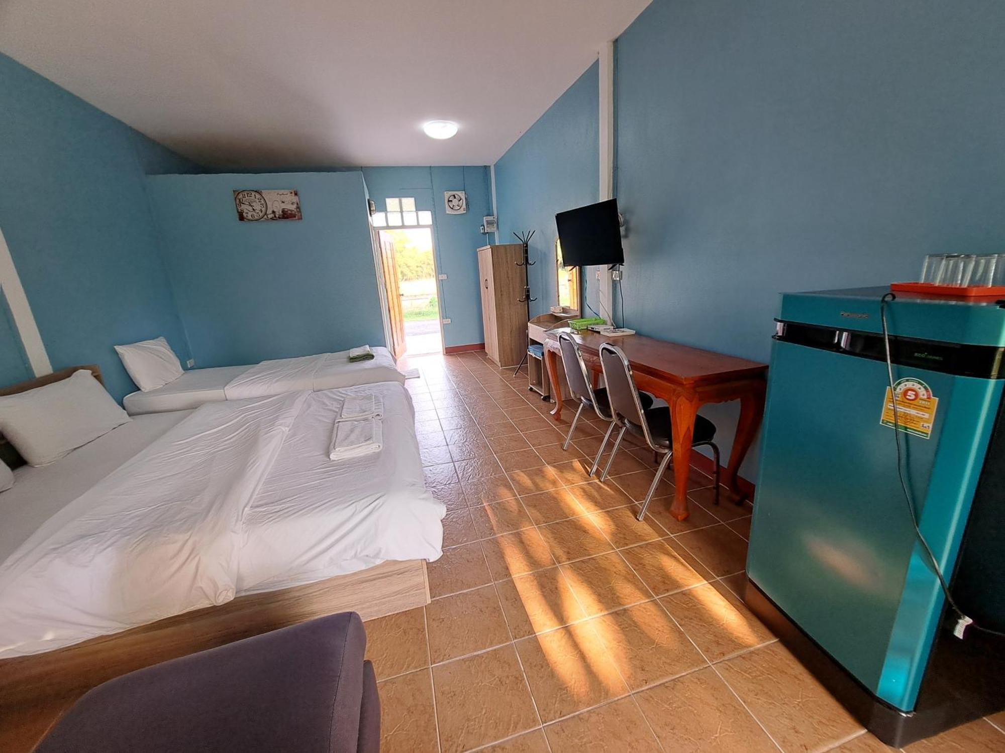 Armthong Resort 나콘나욕 외부 사진